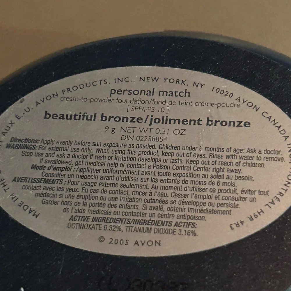 Avon Personal Match Cream to Powder Foundation. Beautiful Bronze.